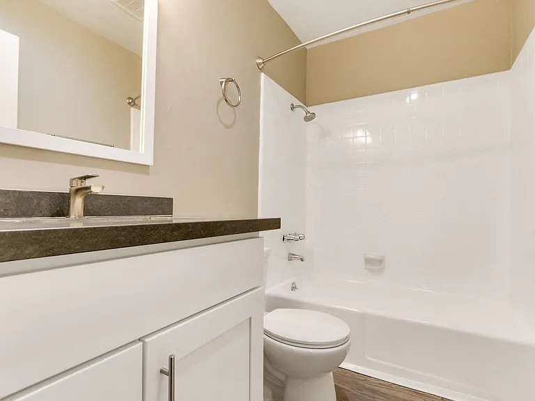 Sepulveda West Apartments — Photo 62