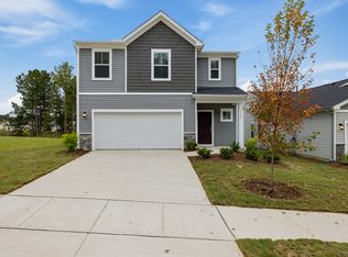 637 Bellevue Manor Ln, Fuquay Varina, NC 27526
