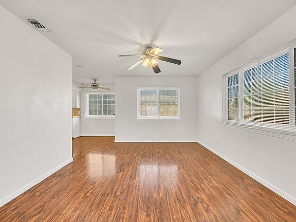 3rd image of 2141 18th Ave #2