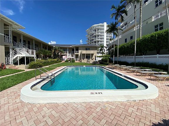 3rd image of 623 Bayshore Drive