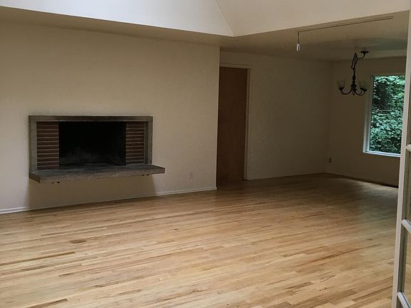 2nd image of 13319 108th Ave NE