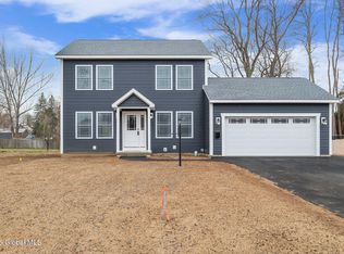2024 Parklawn Ave, Rotterdam, NY 12306
