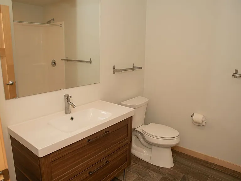 Waterview 3850 — Photo 16