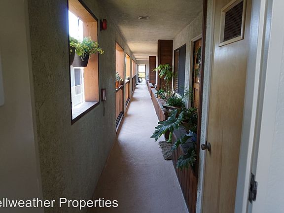 2nd image of 261 Temple Ave APT 304