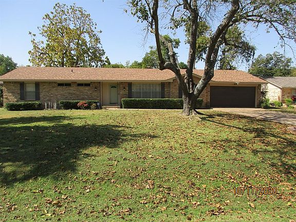 2nd image of 105 N Casa Grande Cir