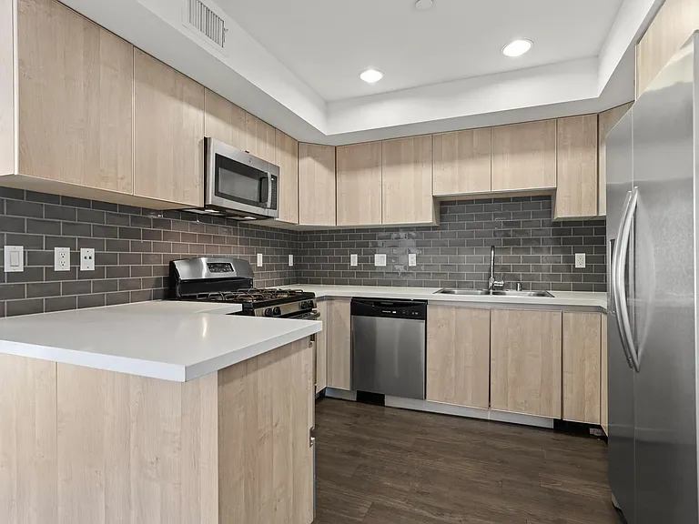 Western Lux — Photo 49
