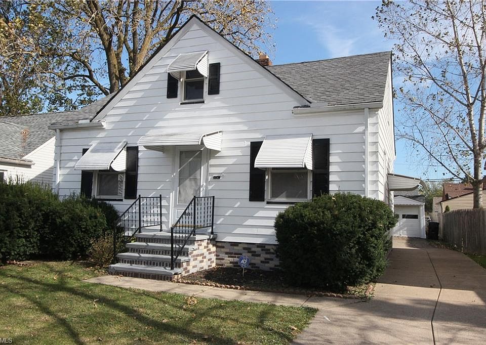 1st image of 4661 W 147th St