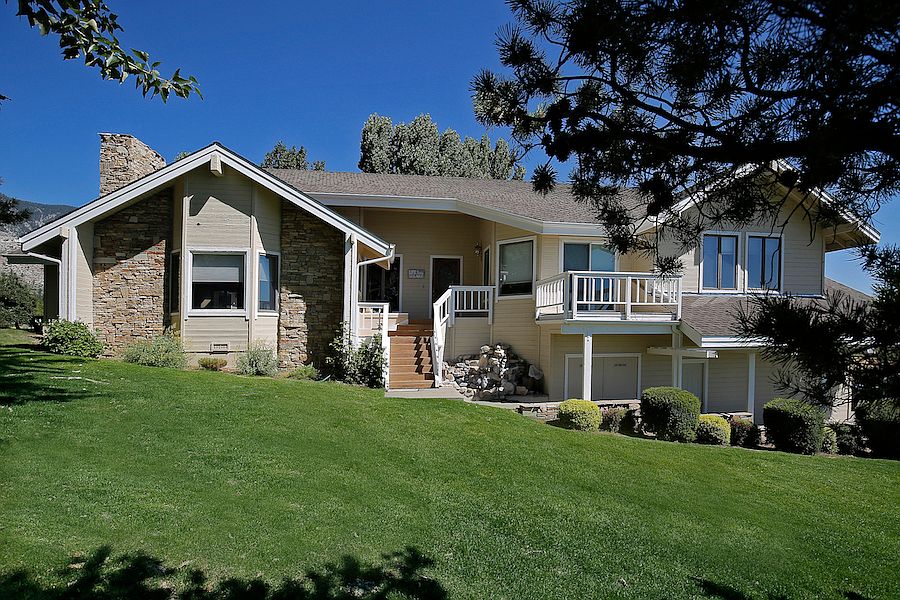 1st image of 1005 Lakeside Dr