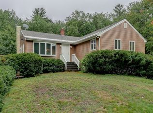 7 Economou Ave, Pelham, NH 03076