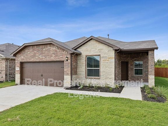 2nd image of 8617 Centerboard Ln