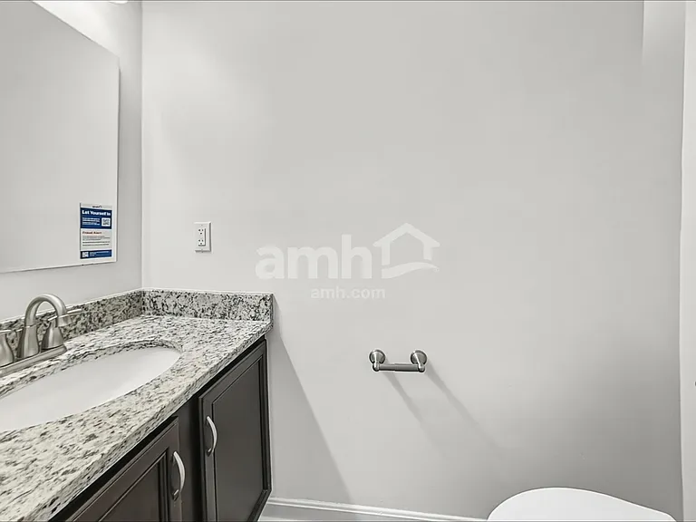 2113 Lynwood Pl — Photo 8