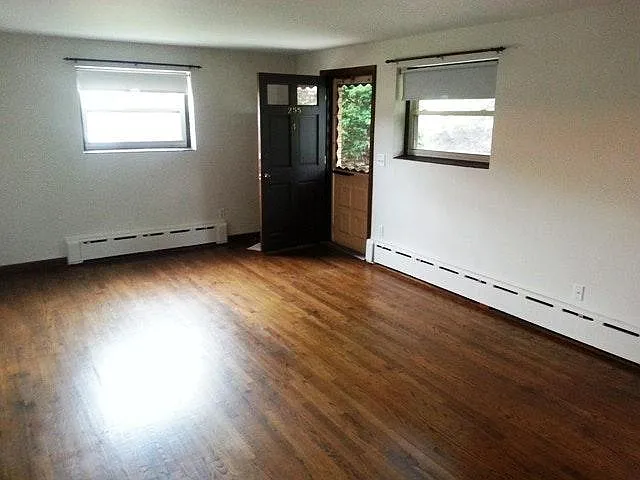 1 bed, 900 sqft, $1,850 — Photo 2