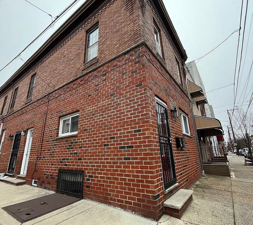 1st image of 1208 Mifflin St Floor 2