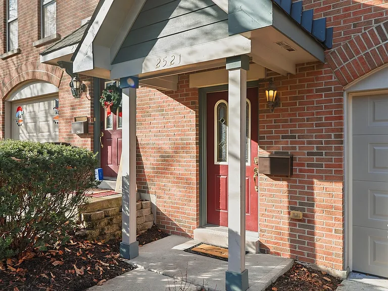 2521 Ravine St — Photo 67