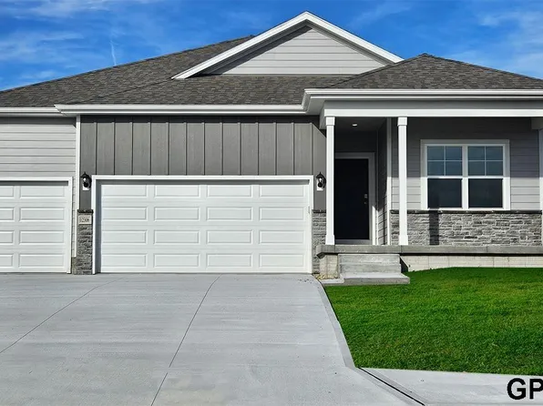 12309 S 204th Ave, Gretna, NE 68028