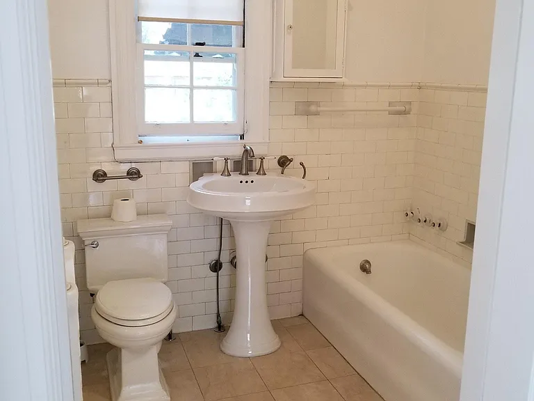 950 N San Antonio Rd #21 — Photo 16