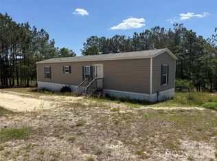 2640 Old Wire Rd W, Wallace, SC 29596
