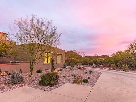 2nd image of 1446 N Acacia Cliffs Ct