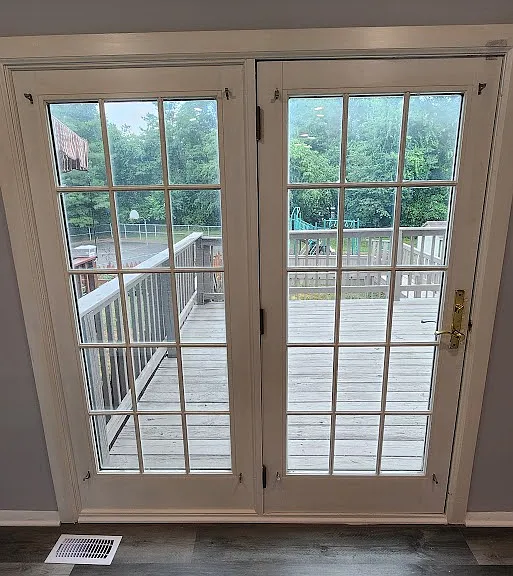 237 Alymer Ct — Photo 16