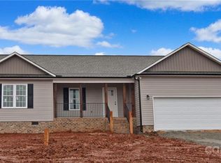 5539 Lightning Ln, Catawba, NC 28609