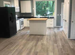 5935 Cleveland Rd #B, Clayton, NC 27520