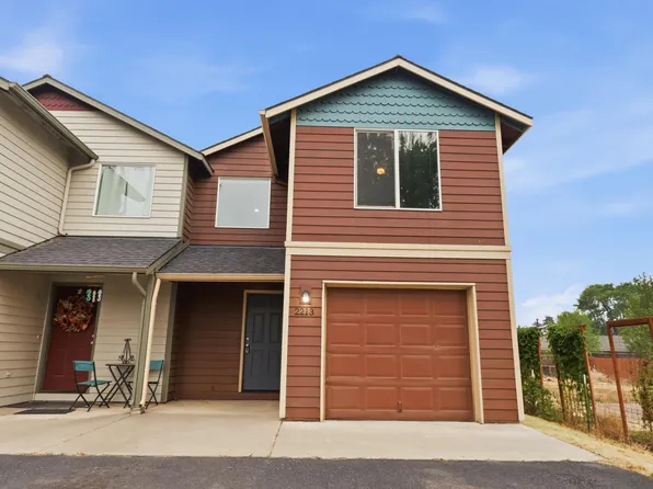 2213 SW 22nd St, Redmond, OR 97756