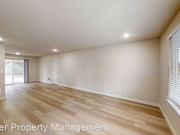 5th image of 17008 8th Avenue Ct E