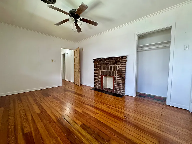 209 Audubon St — Photo 5