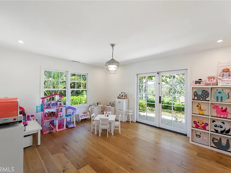 7337 La Soldadera — Photo 15
