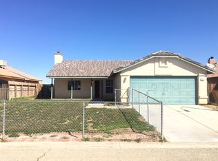 8233 Charles Pl, California City, CA