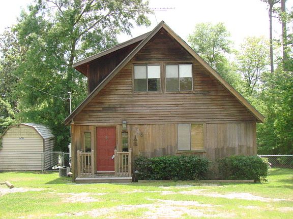 2nd image of 1118 E Lakeshore Dr