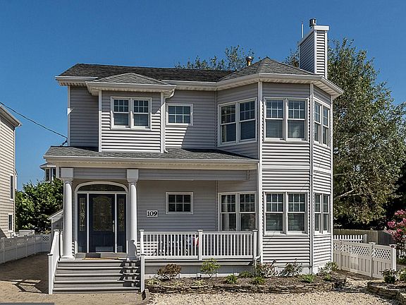 2nd image of 109 East 19th Street