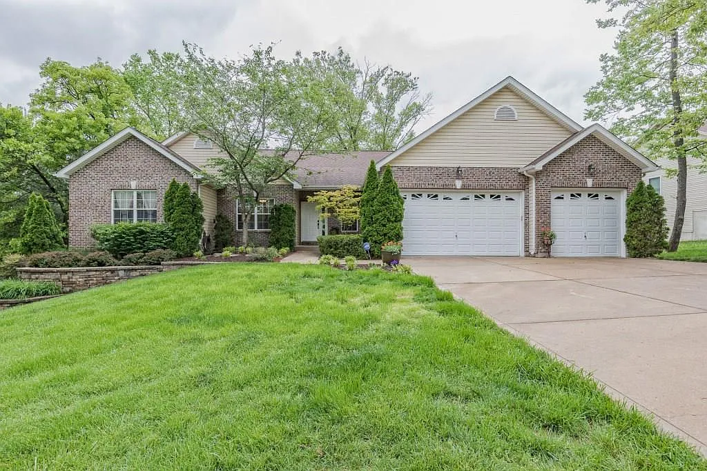 521 Jackson Way photo 1
