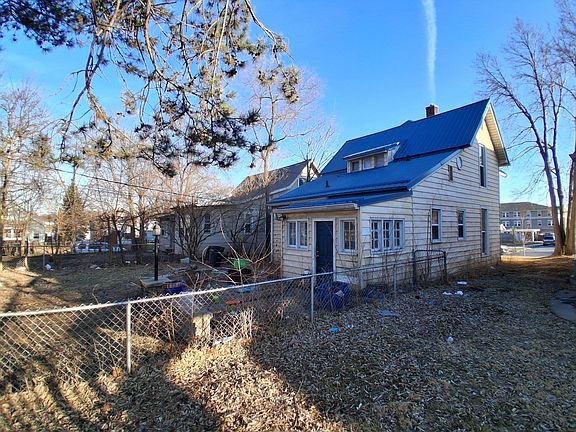 4th image of 1108 Salem St