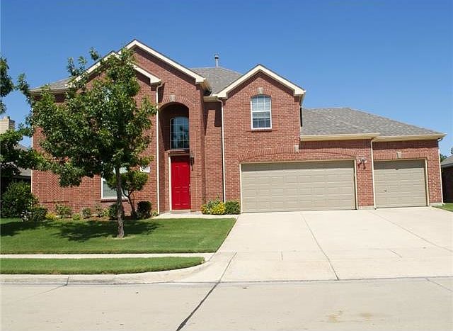 Front-3 car garage
