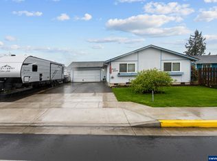 1111 Walker Rd, Lebanon, OR 97355