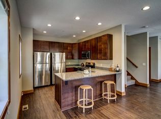 1208 Como Ave SE, Minneapolis, MN 55414