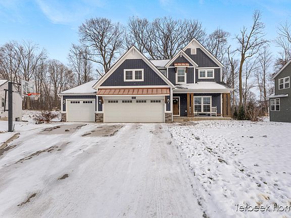 3rd image of 3073 Deer Haven Dr