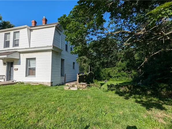 1317 5th Ave, Leavenworth, KS 66048