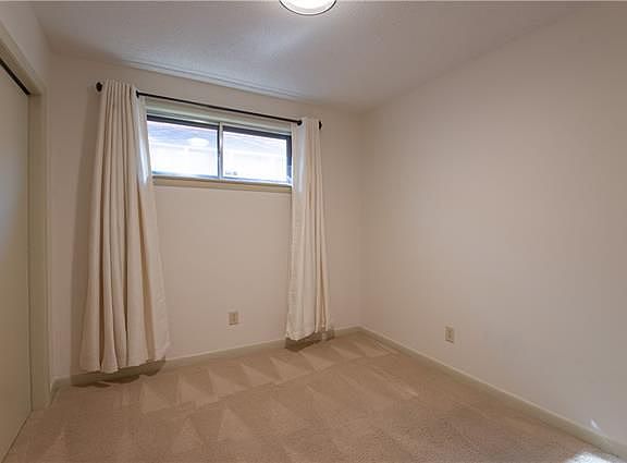 5th image of 211 Metairie Lawn Dr