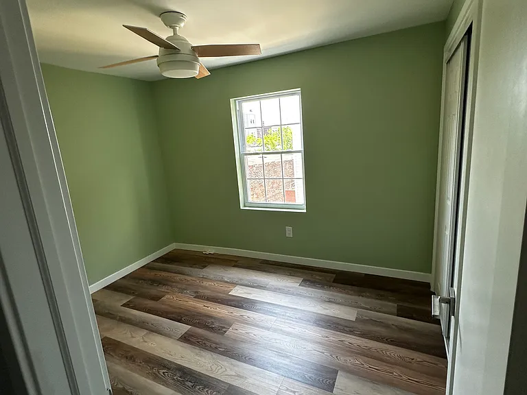 2659 Emerald St — Photo 19