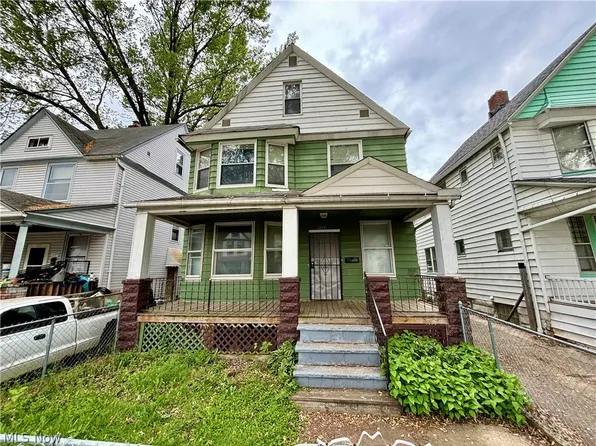 3154 W 82nd St, Cleveland, OH 44102