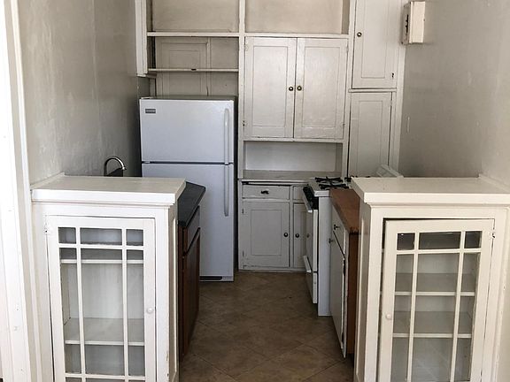 4th image of 234 Mississippi River Blvd N APT 100
