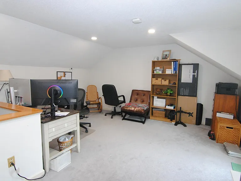 7 Meadowview Cir — Photo 24