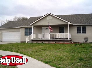 108 Lockett Ln, Saint George, KS 66535