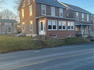 5340 Vera Cruz Rd, Emmaus, PA 18049