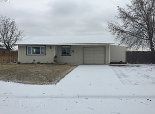 145 W Locust St, Stanfield, OR 97875