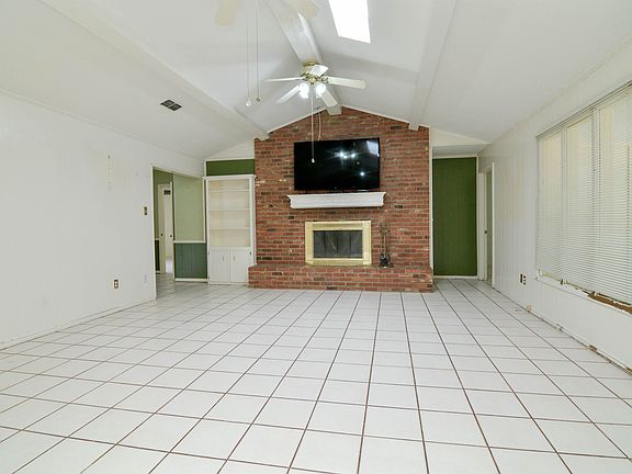 2nd image of 3403 74th St