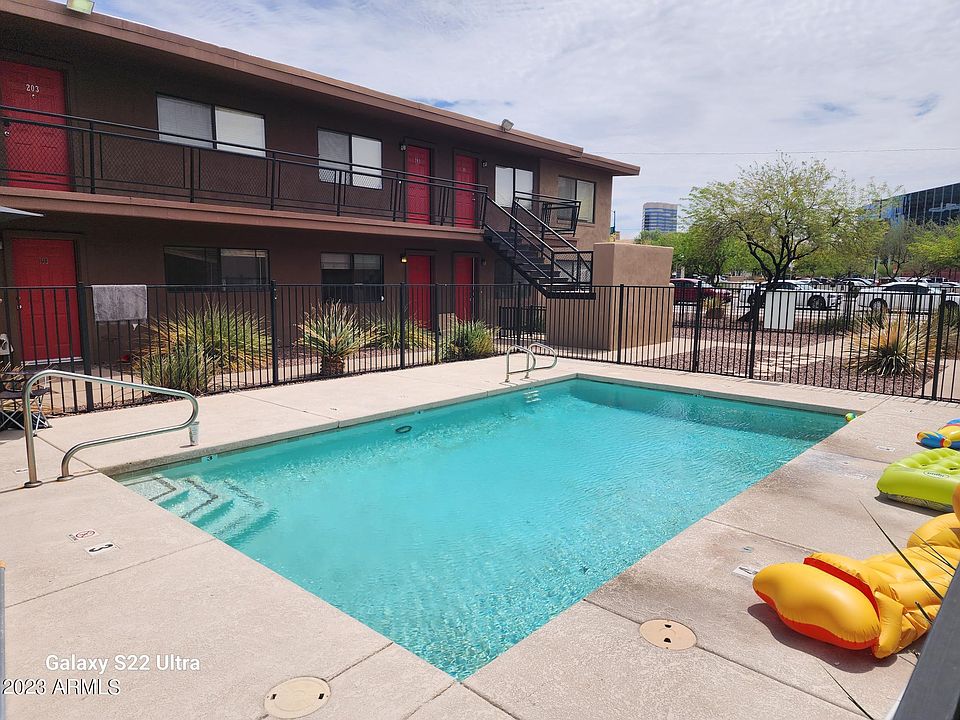 1st image of 310 W EARLL Drive #201