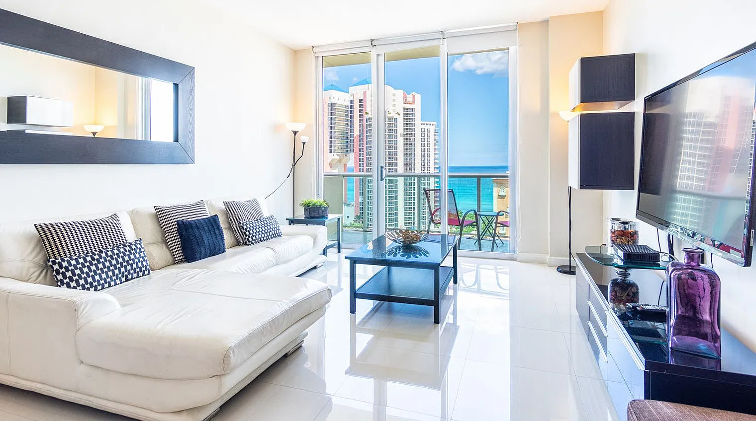 2 bed, 2.0 bath, 1506 sqft, $5,748 — Photo 1